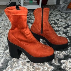 Steve Madden Platform Heeled Boots